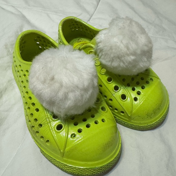 Homemade Tinkerbell Shoes - Picture 1 of 3